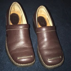 Born slip-ons